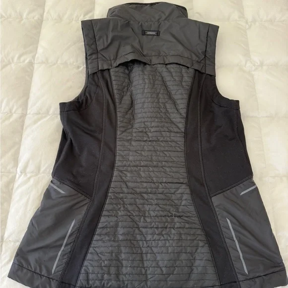 Athleta Black Running Vest M - Picture 2 of 5